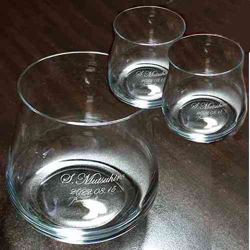 シャトーバカラ グラス L ペアセット 名入れ 側面